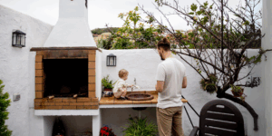 outdoor fireplace and kitchen trends